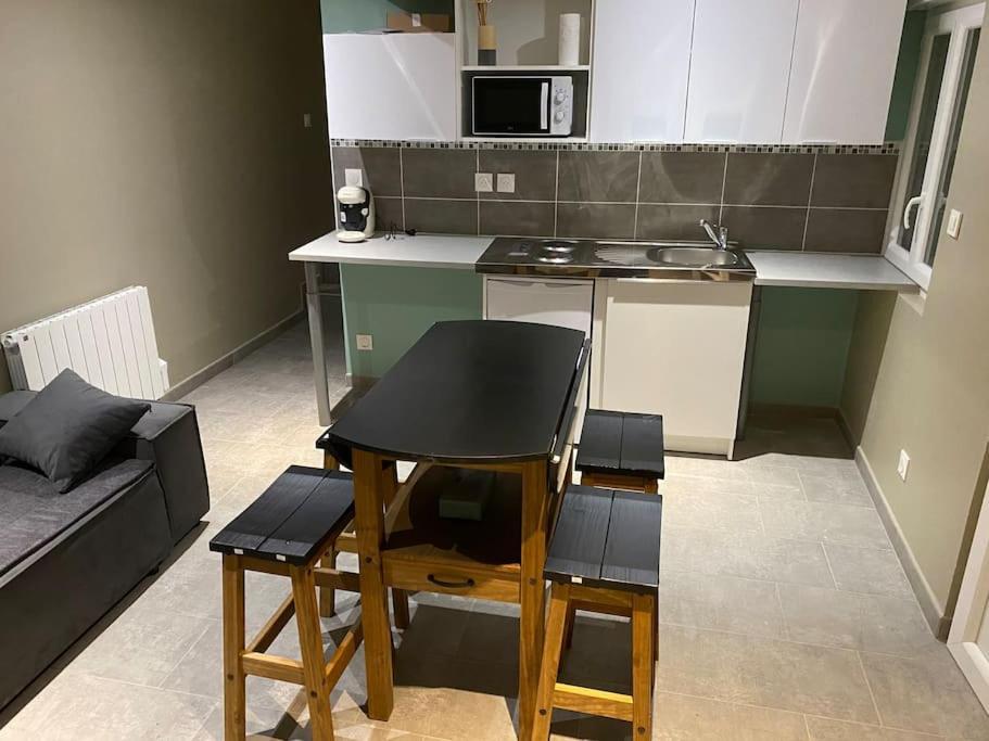 Appartement 8 - Hyper Centre - 1 A 6 Personnes Douai Eksteriør bilde